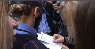 “T’ja çjerrim maskën Edi Ramës në 25 prill…”, Kryemadhi firmos gjobën për maskën, ja çfarë shkruan