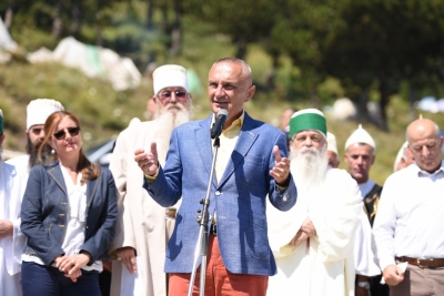 Festa e Shenjtë e Bektashinjve, Presidenti Meta në pelegrinazhin në malin e Tomorrit