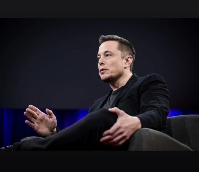 Elon Musk lë të kuptohet se mund të blejë MSNBC-në e majtë