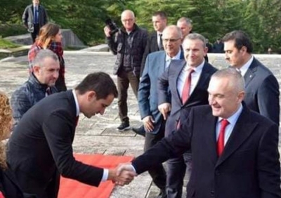 Meta: Nga sot jemi në luftë me ‘Prindin2’, Erion Veliaj