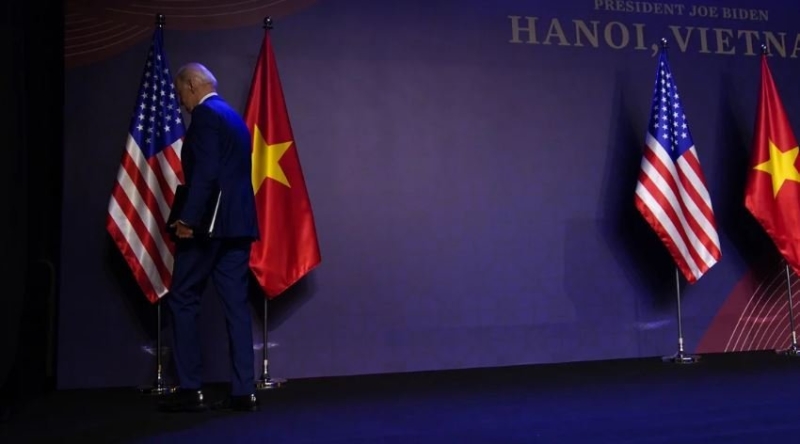 ‘Do shkoj në krevat’/ Joe Biden mbyll konferencën për shtyp në Vietnam