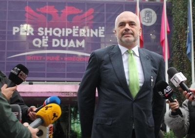 Plas lufta në PS, Rilindja merr përfundimisht selinë. Rama fillon përjashtimet për deputet