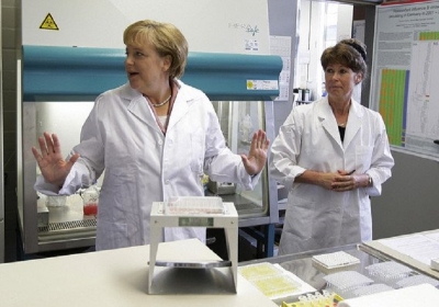 “Hiqni dorë nga çdo udhëtim i panevojshëm”, Merkel apel popullit në Gjermani: Jemi në fazë kritike, shmangi përhapjen e Covid-19