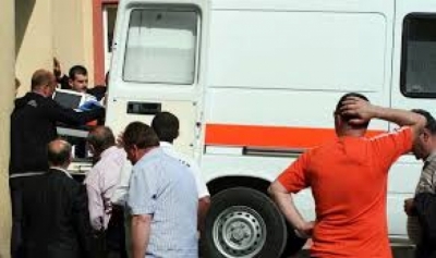E rëndë në Vlorë, 11 vjeçarja vetëvritet në banesë