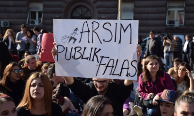 Gara e aplikimeve në Administratën Publike, i sapo diplomuari përgënjeshtron DAP-in