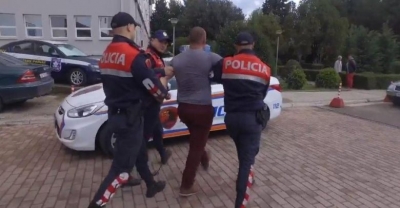 “As bukë s’më kanë dhënë”, rrëfimi nga burgu i Dorian Protoduarit