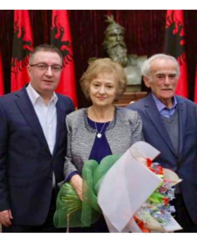 Në 85-vjetorin e lindjes/ Luan Rama poston foton: Dhimitër Anagnosti, fisniku i madh i filmit shqiptar