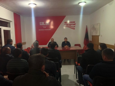 Braimllari nga Pogradeci: Kjo nuk është më qeverisje, por vjedhje dhe shkatërrim i vendit