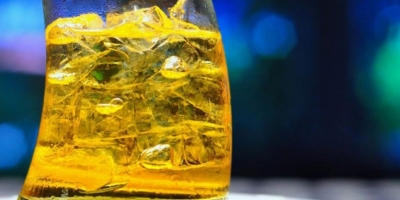 Nisma/Në Shqipëri ndalohet tregtimi e konsumi i pijeve energjike dhe me gaz nën 18 vjeç! Stop reklamimit, gjoba 10 mijë deri 300 mijë lekë