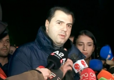 Basha përshëndet protestën e studentëve: Iu prishi rehatinë hajdutëve!