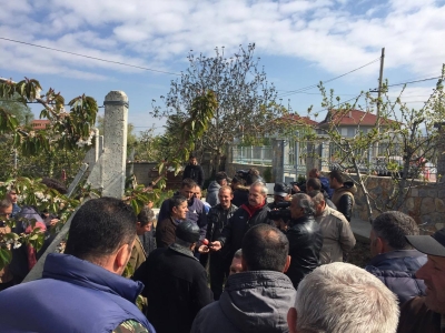 Fermerët e Korçës drejt falimentimit: Prodhimet po i hedhim në kanal