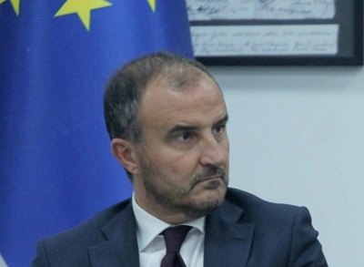 Aleanca debaton ashpër me ambasadorin e BE: Nuk mbështetemi më tek ju, Teatrin do ta mbrojmë vetë!