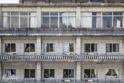 Fotot/Hoteli më i madh i braktisur në Japoni