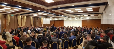 Mediu mbledh strukturat një ditë para protestës: Momenti që shqiptarët të vendosin për fatin e tyre