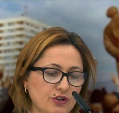 Dhurata Çupi: Rrëzimi i statujës së diktatorit, koha të rrëzojme bijtë e atyre që urryen këtë popull