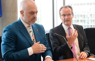 Zyrtari i lartë i Bundestagut: Negociata me Shqipërinë? Nuk janë gati