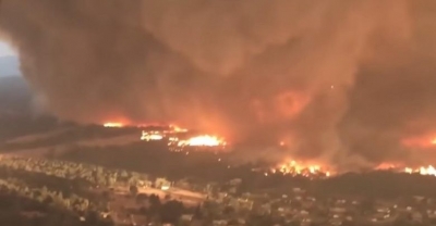 Horror/ Tornado me 230 kilometra në orë, përhap zjarrin në Kaliforni (video)