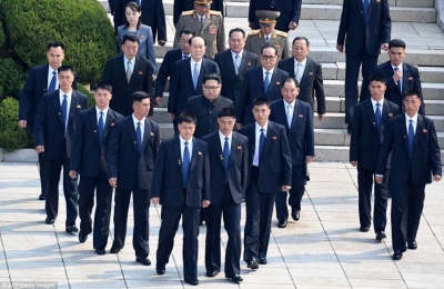 Fotogaleri ja si e ruajn &quot;të fortin&quot; e Koresë së Veriut