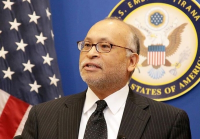Ambasadori amerikan Arvizu: Berisha një perëndimor, ka bërë shumë në interes të vendit
