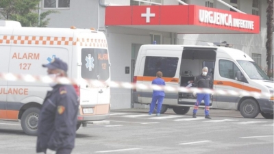 DW: Pandemia jashtë kontrollit në Tiranë, ja çfarë propozon opozita