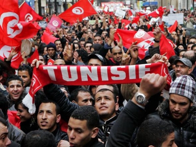 Tunizi, ‘Pranvera Arabe’ përkujtohet me protesta