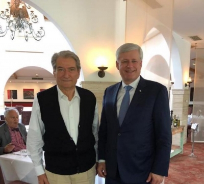 Rreziqet e narkoshtetit dhe ndryshimit të kufijve, Berisha diskuton me Stephen Harper