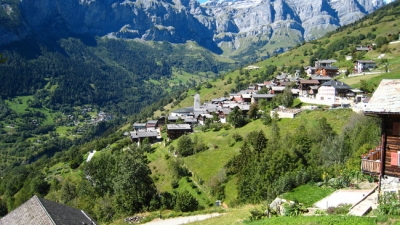Zvicër/ Shpërblim marramendës për këdo që zhvendoset në fshatin piktoresk