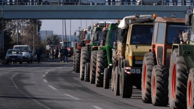 Protestë për kostot e prodhimit, fermerët grekë mbushin rrugët