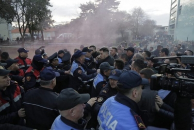 Mijëra nga Elbasani drejt Parlamentit