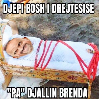 FOTOLAJM/ Djepi bosh i drejtësisë, ‘pa’ djallin brenda