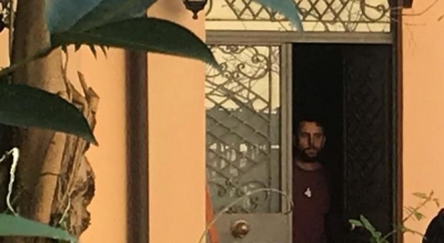 Merret në mbrojtje nga policia italiani që qëlloi grabitësin shqiptar