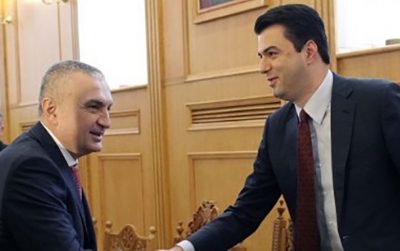 Basha rrëfen takimin me Presidentin Meta: Ja për çfarë folëm