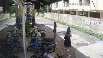 Momenti shokues, tajlandezi qëllon për vdekje ish-të dashurën (VIDEO)