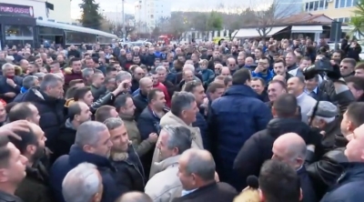 LIVE/ Basha nga Elbasani: Era e ndryshimit ndihet në gjithë Shqipërinë