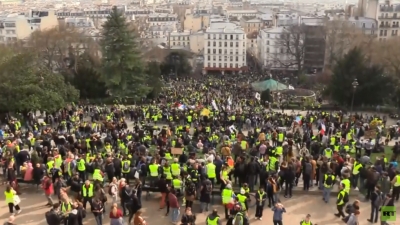 “Jelekët e Verdhë” bllokojnë rrugët për të 19-n fundjavë radhazi, protesta pa ndalur