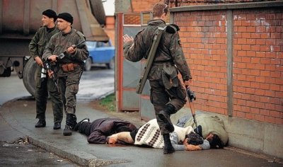 Si sot para 26 vitesh u shkrep fotografia e tmerrshme në luftën e Bosnjës