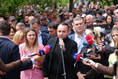 Protesta/ Balliu: Nuk ka diskutim që shefi i organizatës 5D është Erion Veliaj, turp që sot ai është i lirë