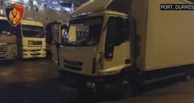 DETAJE TE REJA/ Ku u zbulua heroina dhe kokaina në kamionin në portin e Durrësit