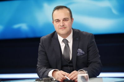 Mjeku i njohur:OBSH show mediatik, jo profesionale. Pas 10 muajsh të shfaqjes së SARS-COV2 flasin njësoj. 8 shanset e humbura