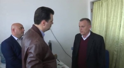 Basha takim me banorët e Paskuqanit: Do të heqim taksën e &quot;Rrugës së Kombit&quot;, do të ulim taksat!