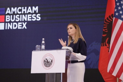 Tabaku shpalos planin ekonomik të PD:Ekonomi dinamike, boll më me 18 taksa ndaj biznesit. Ja si do thithim investimet e huaja