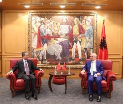 Meta pret në takim Ministrin e Punëve të Jashtme të Republikës Popullore të Kinës: Vlerësim miqësisë tradicionale
