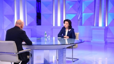 Mesazhet e Ambasadores Kim sipas “Zëri të Amerikës”