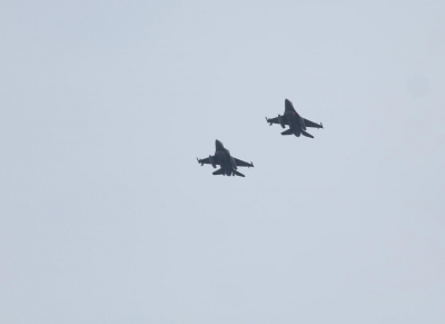 Avionët e NATO-s dhurojnë spektakël në kryeqytet (VIDEO)