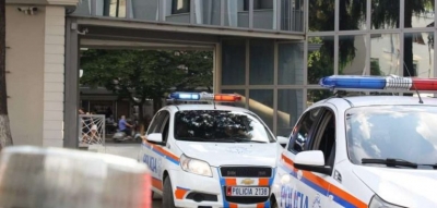 Kapet drogë dhe armë në Tiranë, arrestohen dy persona