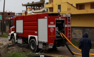 Digjen 3 makina gjatë natës në Tiranë, dyshohet zjarrvënie e qëllimshme