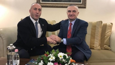Haradinaj falenderon Metën për kartolinën: Si president dhe mik shumë i afërt