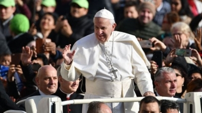 Itali, Papa Françesku: Nevojitet një pakt global arsimor përballë krizës shëndetësore