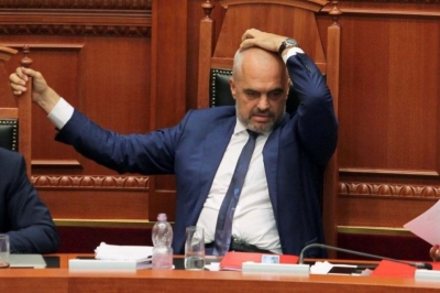 Ish-ministri socialist: Qeveria Rama pret shiun që të rritet ekonomia