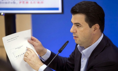 Rama, 18 miliard lekë vetëm për makina e zyra